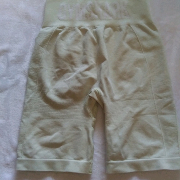 Gymshark s flex cycling shorts - Picture 2 of 4